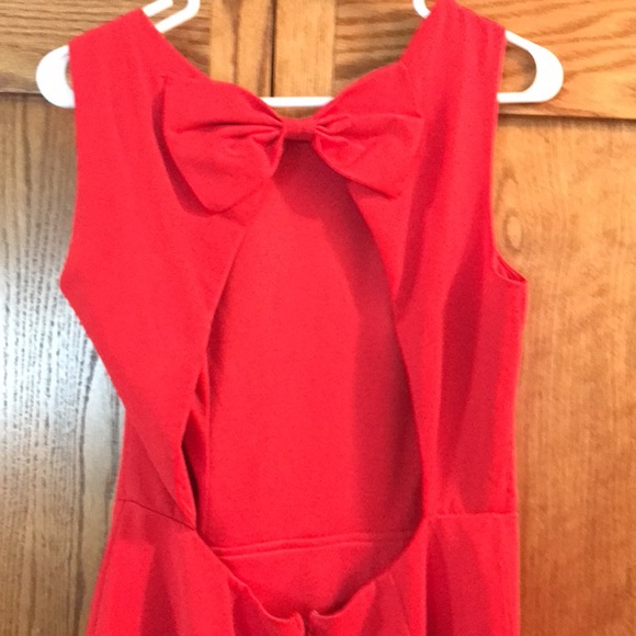 Lulus Women’s Size XL Gorgeous Red Dress With The Back Cut Out/Hooked With Bow - Picture 5 of 9
